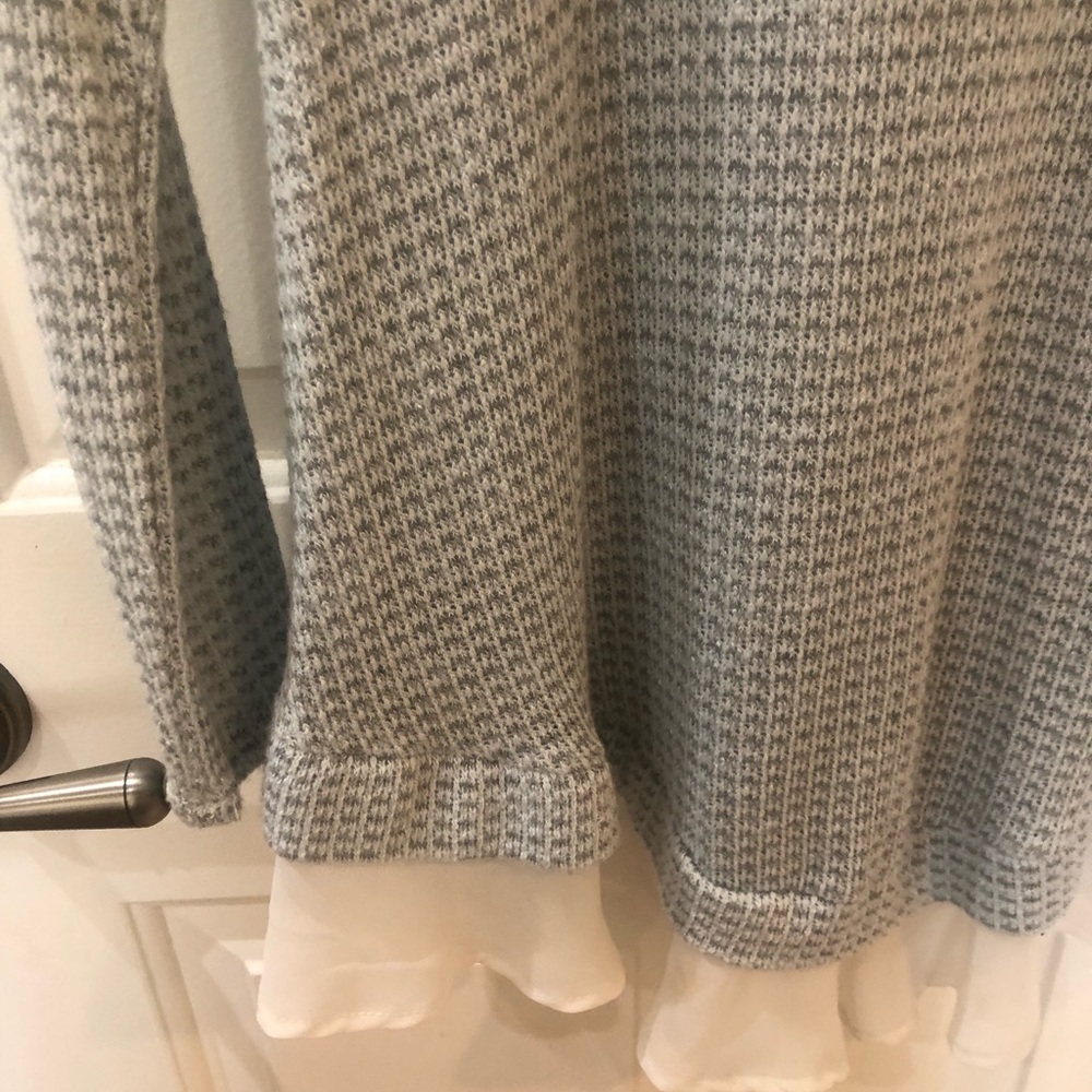 Knitted blue long sleeve - Picture 2 of 4